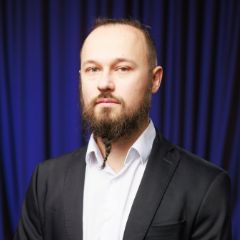 Гребенюк Николай