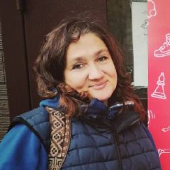 Попова Елена