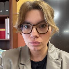 Чекмарева Елена